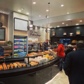 Boulangerie Boulangerie Au 140 par Frédéric Comyn 0