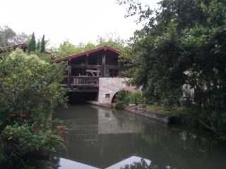 Boulangerie Moulin de Bassilour Boulangerie Pâtisserie 0