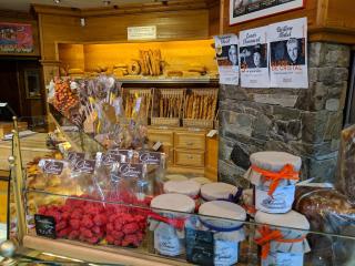 Boulangerie L' artisan Du Pain 0