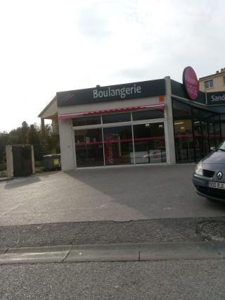 Boulangerie Boulangerie rose, pas du loup 0