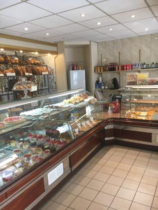 Boulangerie Au Bon Fournil 0