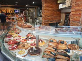 Boulangerie Les 2 Boulangers (Julienne et Vincent) 0