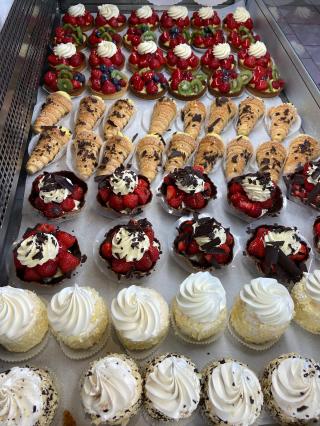 Boulangerie Au Croissant Chaud 0