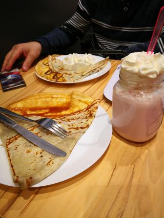 Boulangerie Chocolats Voisin Saint Genis 2 0