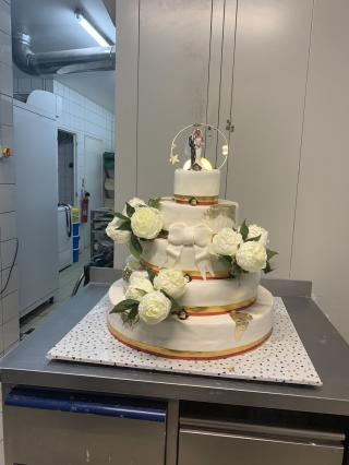 Boulangerie boulangerie patisserie la baguette dorée 0