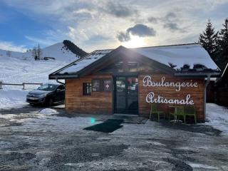 Boulangerie Le Moulin Valentin 0