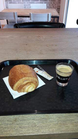 Boulangerie Maison Floran Béranger 0