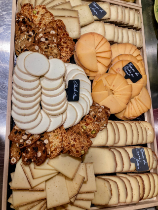Boulangerie Au Père Michel - Fromagerie de Saint-Ouen 0