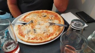 Boulangerie Restaurant La Napoletana 0