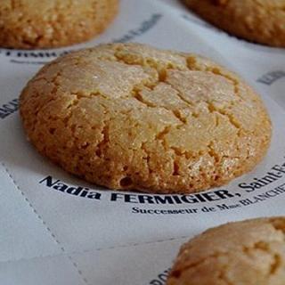 Boulangerie Macarons de Saint-Émilion - Nadia Fermigier 1