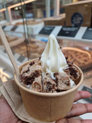 Boulangerie Laura Todd - fine cookies 0