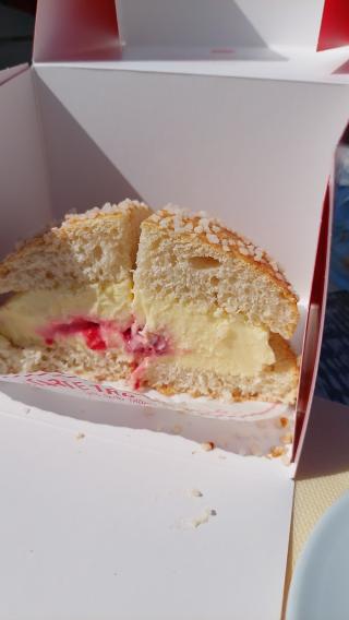 Boulangerie La Tarte Tropézienne Pâtisserie Viennoiserie Sandwicherie Pain 0