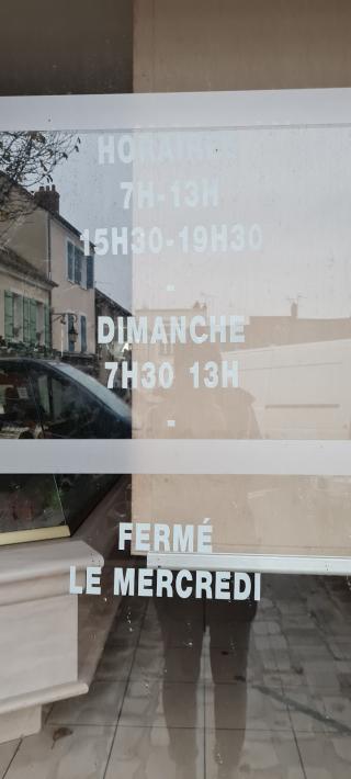 Boulangerie LE FOURNIL DE NEAUPHLE 2