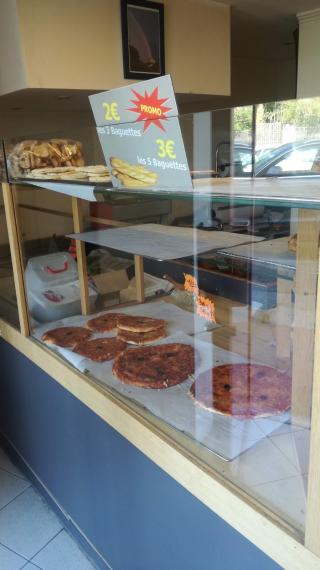 Boulangerie Fournil Du Roucas 0
