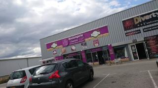 Boulangerie Boulangerie Charlotte 0