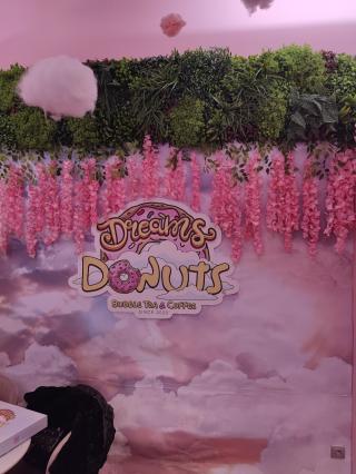 Boulangerie Dreams Donuts 0