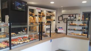 Boulangerie Les Gourmandises Du Pont Canal 0