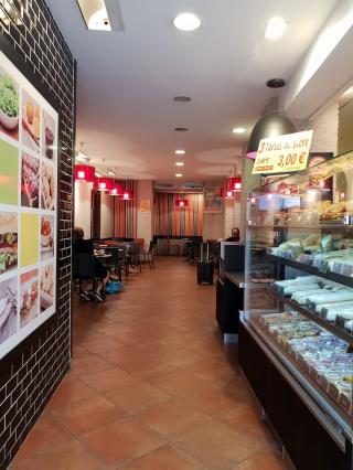 Boulangerie TOUT CHAUD 0