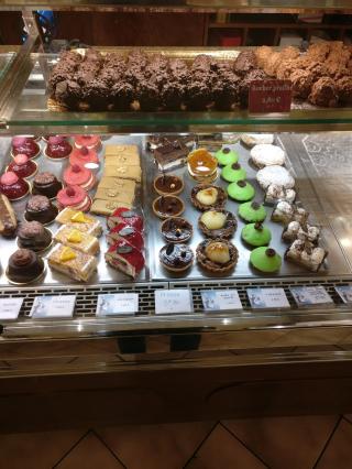 Boulangerie Au Poussin Bleu 0