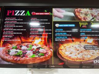 Boulangerie La même boulangerie à 3 lieux différents 0