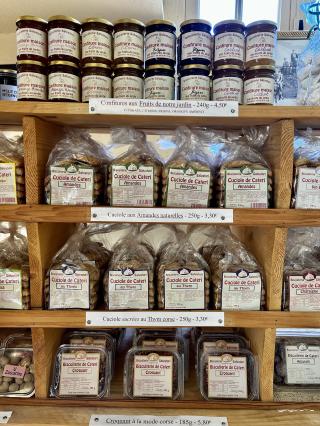 Boulangerie Biscuiterie de Cateri - Maison Salvatori André 0