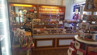 Boulangerie Confiserie La Source 0