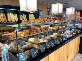 Boulangerie Breads Provence 1