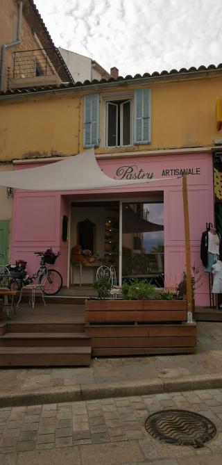 Boulangerie Kelly's Pastry 0