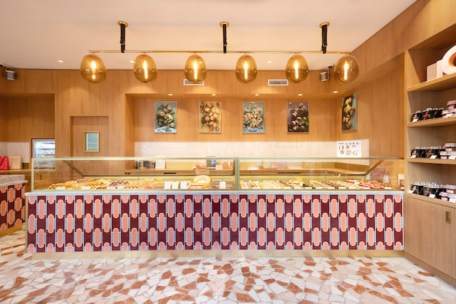 PIERRE HERMÉ PARIS