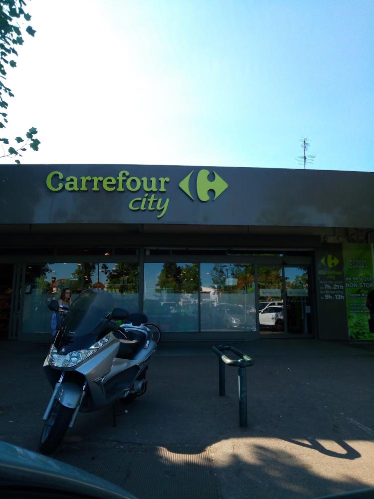 Place gambetta yerres 91 investing types