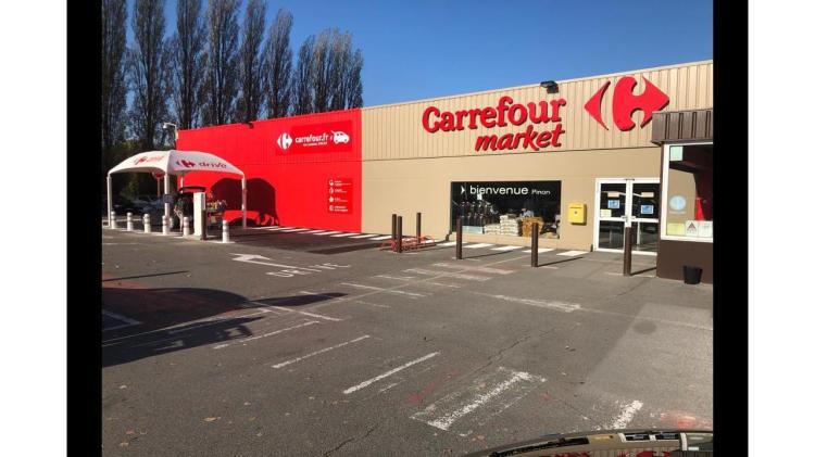 Carrefour Market Pinon
