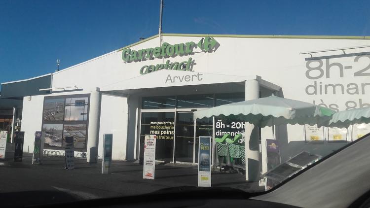 Carrefour Contact